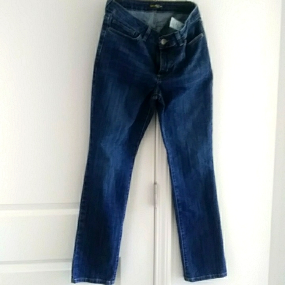 Lee regular fit straight leg mid-rise jeans